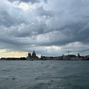 Venezia,giudecca Con Giardino Privato Ferienhaus