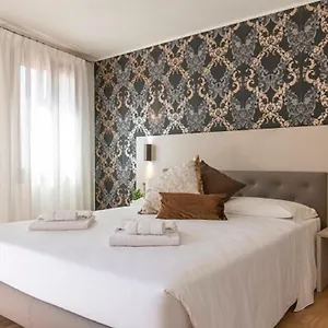 Grifoni Boutique Венеция